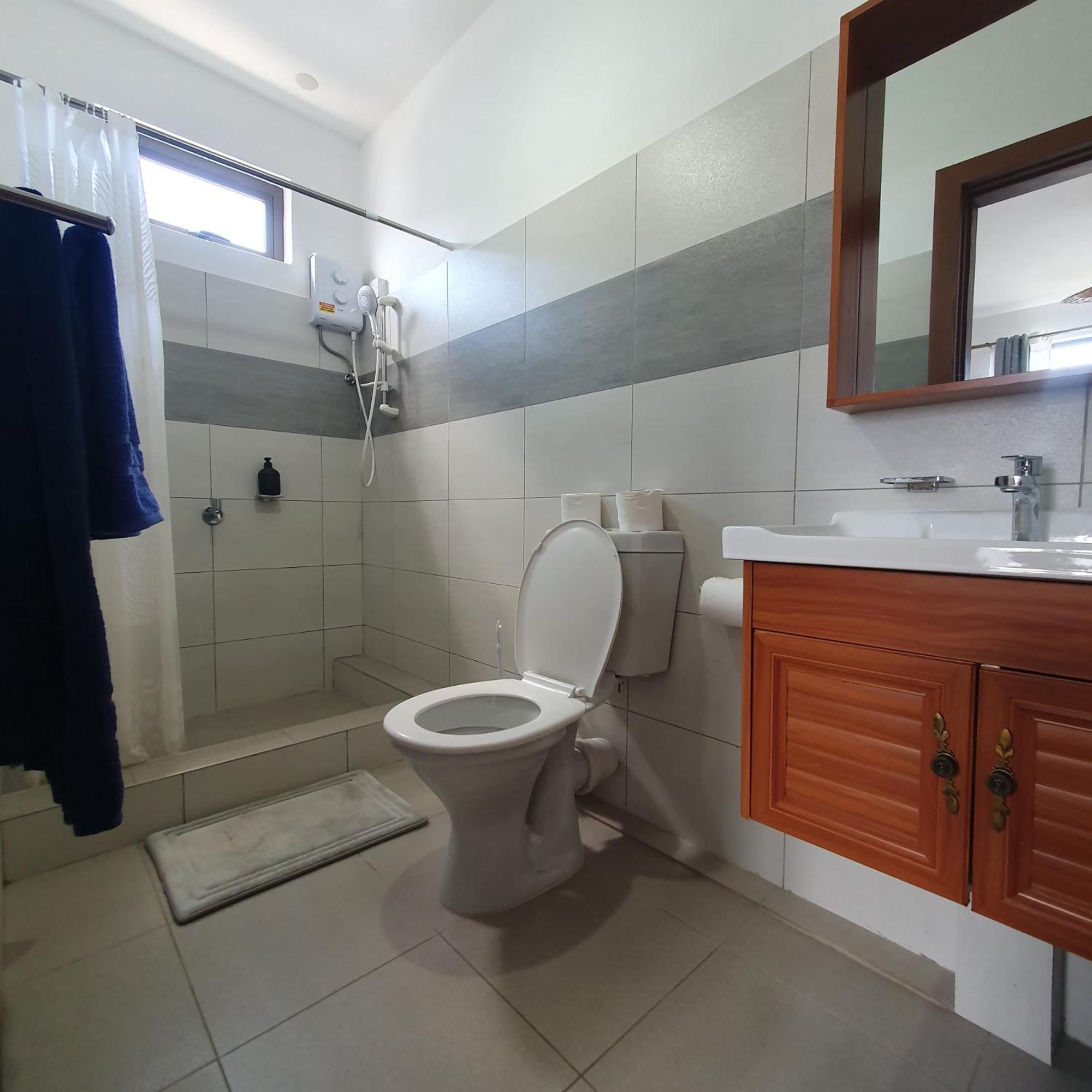 Getaway - Duplex With Pool Pereybere Beach